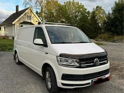 Vit Begagnad 2018 VW T6 Van | 290 000 kr