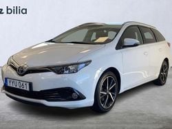 Vit Begagnad 2017 Toyota Auris Touring Sports Kombi | 139 900 kr (Bra pris)