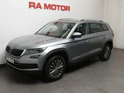 Grå Begagnad 2019 Skoda Kodiaq Style SUV | 289 900 kr (Marknadspris)