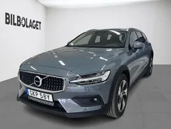 Begagnad 2022 Volvo V60 CC Kombi | 356 800 kr (Marknadspris)