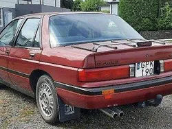 Mörkröd Begagnad 1990 Chevrolet Corsica LTZ Sedan | 42 500 kr