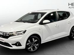 Snövit Ny 2025 Dacia Sandero Expression Halvkombi | 219 900 kr (Lite dyr)