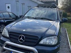 Begagnad 2001 Mercedes ML430 SUV | 38 000 kr