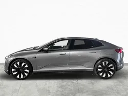 Mörkgrå Begagnad 2024 Polestar 4 Long Range Single Motor SUV | 699 900 kr (Marknadspris)