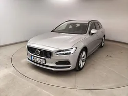 Silver Begagnad 2022 Volvo V90 Core Kombi | 324 900 kr (Marknadspris)