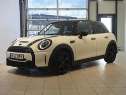 Vit Begagnad 2021 Mini Cooper S Halvkombi | 269 500 kr (Dyr)