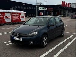 Begagnad 2009 VW Golf VI Halvkombi | 42 900 kr (Bra pris)