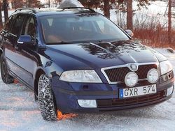 Metallic Begagnad 2008 Skoda Octavia Kombi | 18 000 kr (Marknadspris)