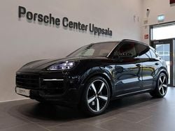 Svart Begagnad 2025 Porsche Cayenne SUV | 1 275 000 kr (Marknadspris)