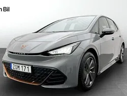 Ljusgrå Begagnad 2023 Cupra Born Halvkombi | 254 900 kr (Marknadspris)