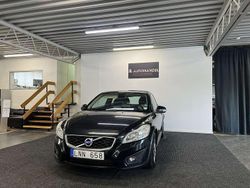 Svart Begagnad 2010 Volvo C30 Momentum Halvkombi | 39 900 kr (Marknadspris)