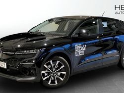 Begagnad 2024 Renault Megane E-Tech Evolution Halvkombi | 379 900 kr