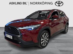 Röd Begagnad 2024 Toyota Corolla Cross Style SUV | 389 000 kr (Marknadspris)