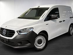 Vit (white) Ny 2025 Mercedes eCitan Van | 543 750 kr (Lite dyr)