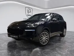 Svart Begagnad 2015 Porsche Cayenne SUV | 349 900 kr (Lite dyr)