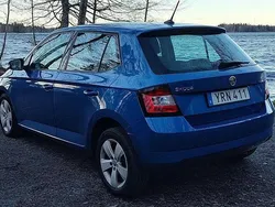 Blå Begagnad 2018 Skoda Fabia Style Halvkombi | 73 000 kr (Marknadspris)