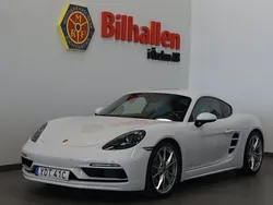 Vit Begagnad 2021 Porsche 718 Cayman Sportkupé | 719 900 kr