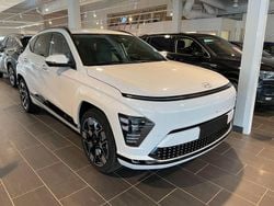 Vit Begagnad 2024 Hyundai Kona Advanced SUV | 449 000 kr (Bra pris)