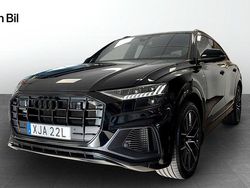 Svart Begagnad 2023 Audi Q8 S-Line SUV | 739 000 kr (Marknadspris)