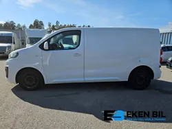 Vit Begagnad 2017 Peugeot Expert S Van | 137 500 kr (Bra pris)