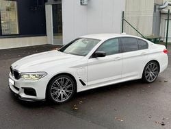 Vit metallic Begagnad 2020 BMW 530e Sedan | 299 900 kr (Lite dyr)