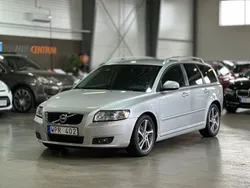 Ljusgrå Begagnad 2011 Volvo V50 Summum Kombi | 74 900 kr (Lite dyr)
