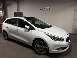 Vit Begagnad 2015 Kia Ceed 2 Kombi | 99 900 kr (Lite dyr)