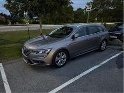 Grå Begagnad 2017 Renault Talisman GrandTour Kombi | 95 000 kr (Bra pris)