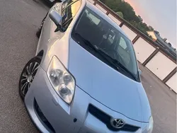 Blå Begagnad 2007 Toyota Auris Halvkombi | 32 000 kr (Marknadspris)