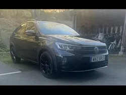Svart Begagnad 2024 VW Taigo Style SUV | 294 800 kr (Marknadspris)