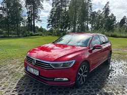Röd Begagnad 2015 VW Passat GT Kombi | 129 900 kr (Marknadspris)