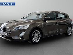 Brun Begagnad 2019 Ford Focus Titanium Halvkombi | 134 900 kr (Marknadspris)
