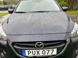 Blå Begagnad 2016 Mazda 2 Halvkombi | 90 000 kr (Bra pris)