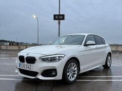 Begagnad 2017 BMW 118 Halvkombi | 149 000 kr (Marknadspris)
