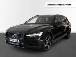 Svart Begagnad 2022 Volvo V60 R-Design Kombi | 469 000 kr (Marknadspris)