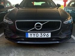 Svart Begagnad 2018 Volvo S90 Momentum Sedan | 235 000 kr (Marknadspris)