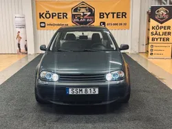 Mörkgrå Begagnad 2001 VW Golf IV Basis Halvkombi | 19 900 kr (Lite dyr)