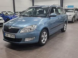 Ljusgrå (grå) Begagnad 2012 Skoda Fabia Elegance Kombi | 34 900 kr (Marknadspris)