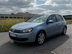 Blå Begagnad 2009 VW Golf VI Halvkombi | 40 000 kr (Marknadspris)