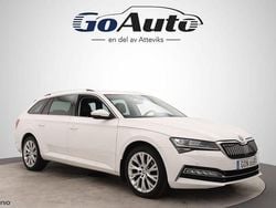Vit Begagnad 2021 Skoda Superb Kombi | 259 500 kr (Bra pris)
