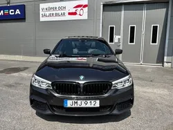 Grå Begagnad 2019 BMW 520 M Sport Sedan | 379 900 kr (Dyr)