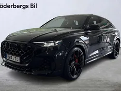 Svart Ny 2024 Audi RS Q8 Performance SUV | 1 779 000 kr (Superpris)
