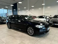 Svart (mörkblå) Begagnad 2019 BMW 520 M Sport Kombi | 289 900 kr (Marknadspris)