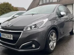 Grå Begagnad 2018 Peugeot 208 Halvkombi | 108 000 kr (Superpris)