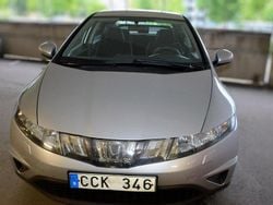 Silver Begagnad 2007 Honda Civic Sport Halvkombi | 34 000 kr (Marknadspris)