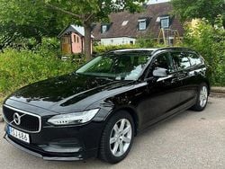 Svart Begagnad 2018 Volvo V90 Kinetic Kombi | 210 000 kr (Marknadspris)
