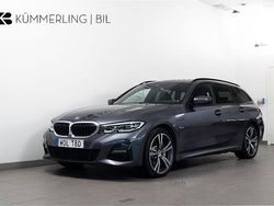 Grå Begagnad 2021 BMW 330e Shadowline Kombi | 349 900 kr (Marknadspris)