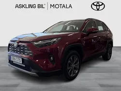 Röd Begagnad 2023 Toyota RAV4 Hybrid Executive SUV | 425 000 kr (Marknadspris)