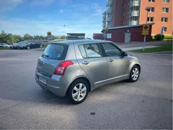 Silver Begagnad 2007 Suzuki Swift Halvkombi | 29 500 kr (Marknadspris)