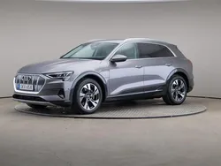 Grå Begagnad 2022 Audi e-tron Proline SUV | 349 000 kr (Superpris)